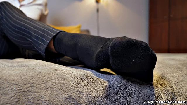 Gregg's Dark Socks &amp;amp; Wide Size 10 Feet - Gregg