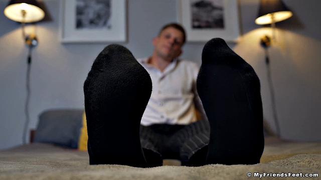 Gregg's Dark Socks &amp;amp; Wide Size 10 Feet - Gregg