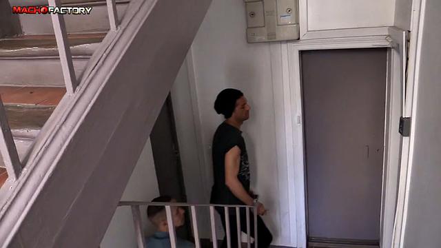 Межрасовое трио в Париже - латинский трах в Париже