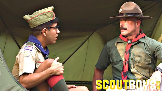 SCOUT MILO Chapter 2 - Pitch A Tent