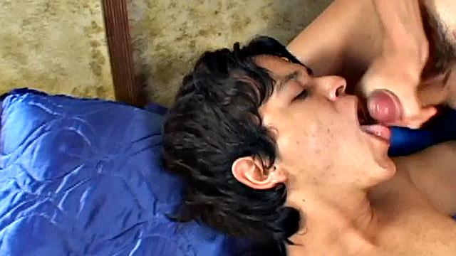 Barebacked Latin twink fucked in asshole mission