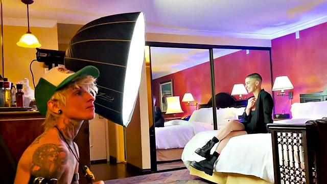 Sensual TS pussyboy kisses n cuddles in amateur softcore