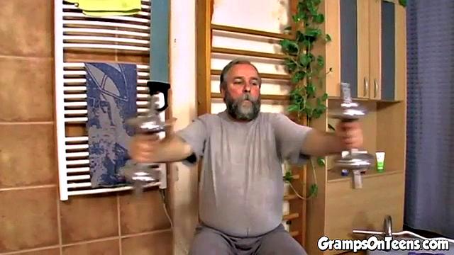 Cute teen fucks older at the gym