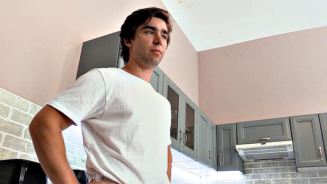 Amateur stud riding cock till cumshot in POV