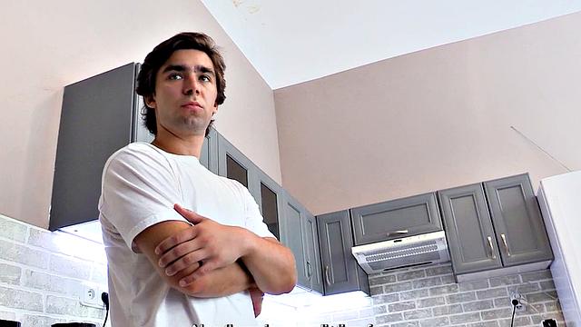 Amateur stud riding cock till cumshot in POV