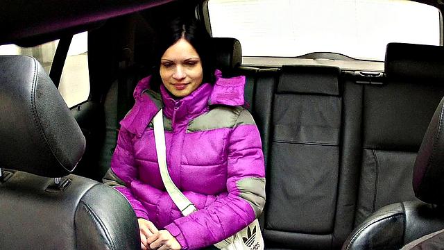 Brunette Hottie Unloads Driver's Spunk To Pay For Fare