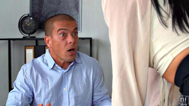 My Eyes Are Here - S18:E6