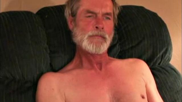 Steve says he loves pussy and likes to drink...at least he's honest! It does seem to be the extent of this guy's life activities. He probably gets a lot more drink than pussy, though.