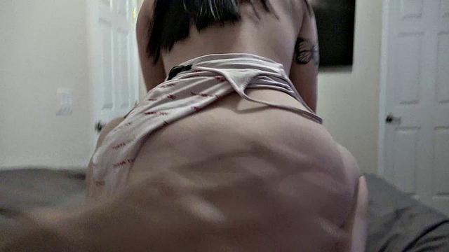 Spinner Cutie Rides Dick