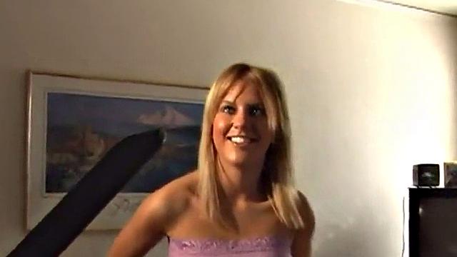 Lexy Lohan Gets Ready for the Day