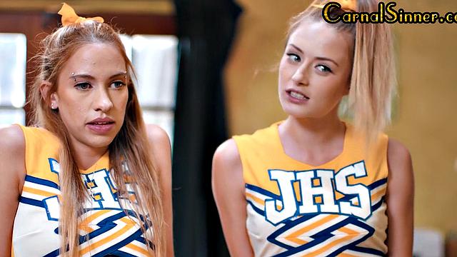 21yo anal cheerleader fucked in 3-way by lucky guy