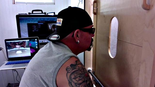 Big Stud Gloryhole Suck Off