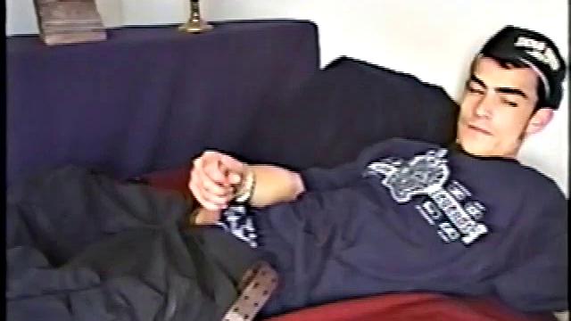 This straight BMX biker has a certain dark edginess that heightens the intensity of his very physical jacking off. After he's been stroking his meat, Nicoya suddenly and unexpectedly decides not to use it.