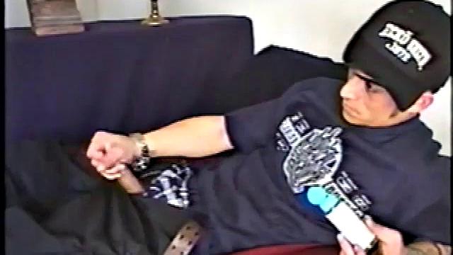 This straight BMX biker has a certain dark edginess that heightens the intensity of his very physical jacking off. After he's been stroking his meat, Nicoya suddenly and unexpectedly decides not to use it.