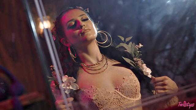 TOTM: Aubree Valentine