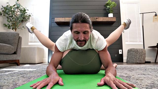 He Works Out My Chest