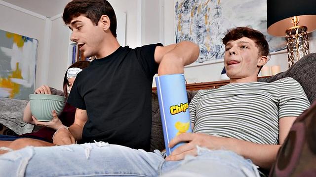 Nympho twink fucks white stud in doggystyle