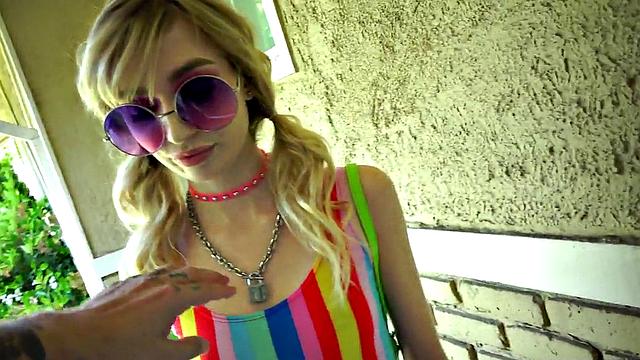 Submissive skinny slut deepthroat before pussybanging