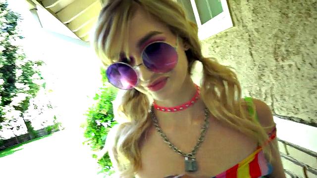 Submissive skinny slut deepthroat before pussybanging