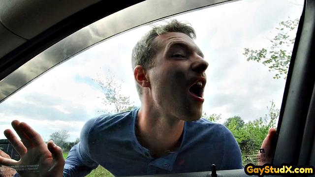 Inked muscle jock sucked by horny BF