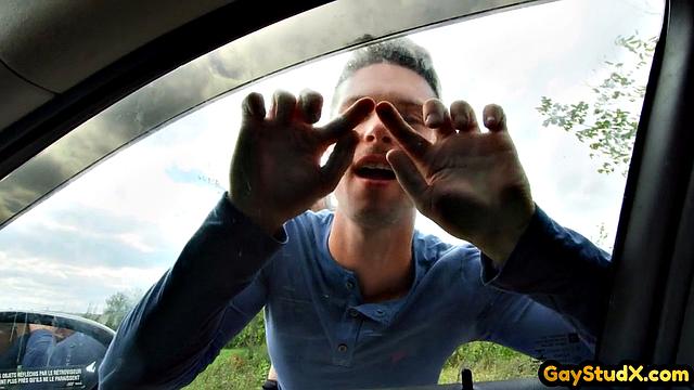 Inked muscle jock sucked by horny BF