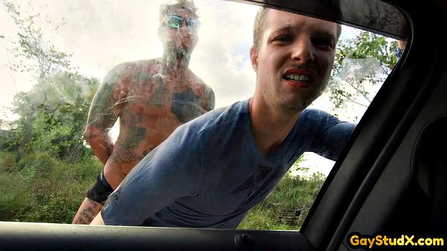 Inked muscle jock sucked by horny BF