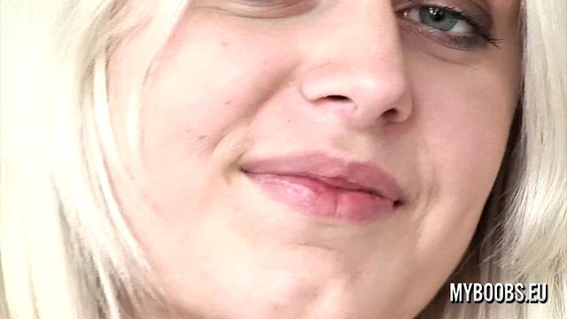 Masturbate With Corn Vibrator feat. Melissa Mandlikova