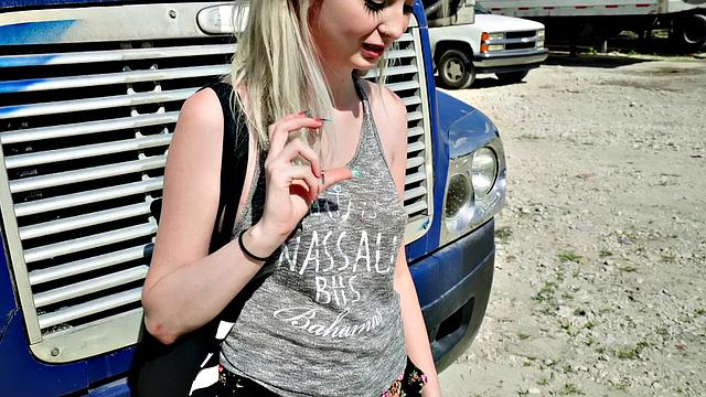 Blonde Teen Fucks For Ride