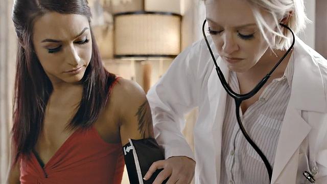 Trans hunny sucked by mature nurse