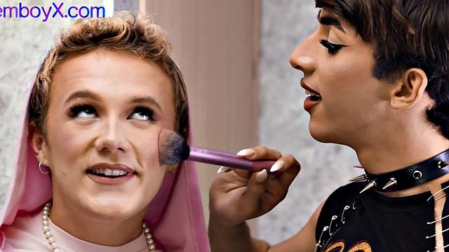 Femboi MUA sharing cock