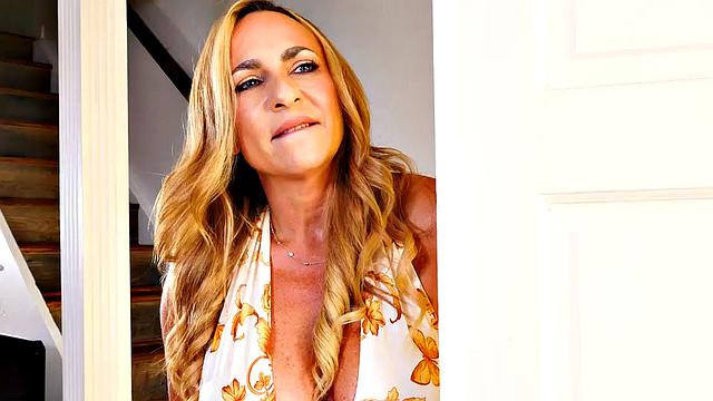 Sexy Kenzi Foxx is back and ready for some hard cock