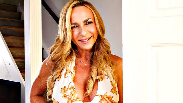 Sexy Kenzi Foxx is back and ready for some hard cock