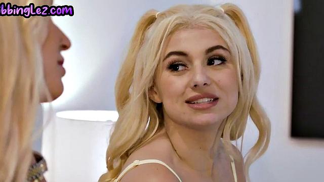 Nympho dykes love fingering b4 scissoring fast