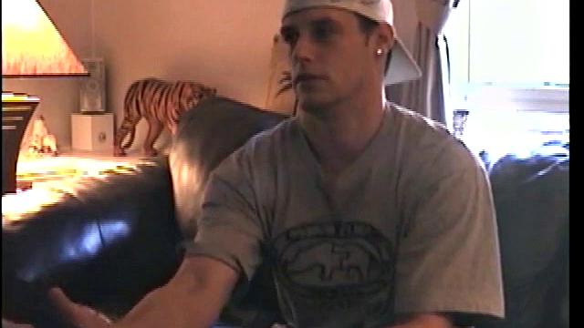 Str8 Buzz Sucks Meat