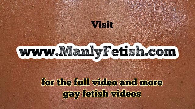 Mesmerized hunk bareback fucked by Ebony therapist on seance