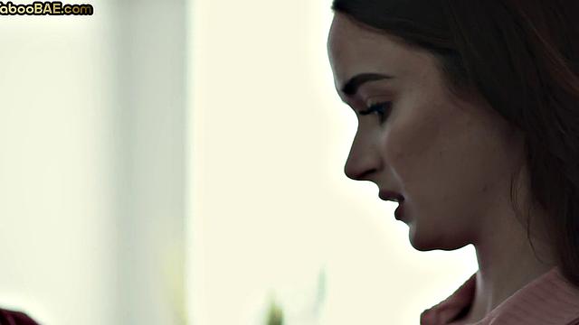 21yo babe pussylicked and fingered before doggy-style fuck