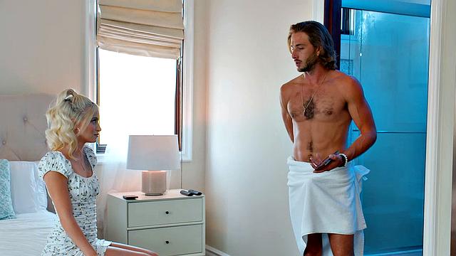 Sexy and Cute Kiara Cole is so horny she just has to have her pussy pounded