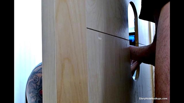 Hung Stud Gloryhole Blowjob Off