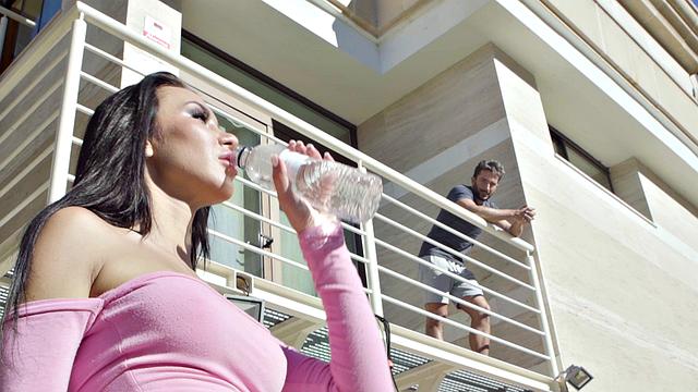 Steel Buns In The Sun