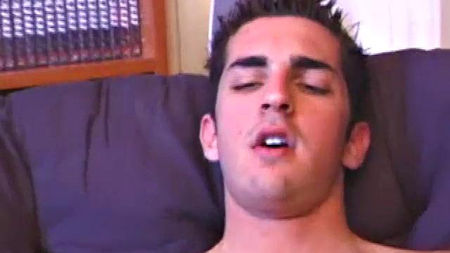 Devon Hart Beats Meat