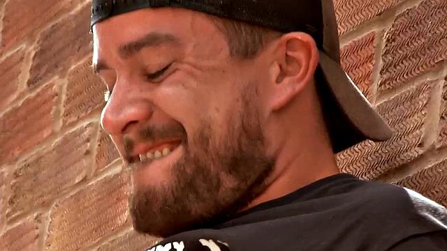 British Constable Samamtha Bentley Is Craving Cock