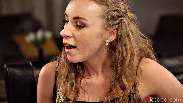 French Lesson with Lesbian Tutor