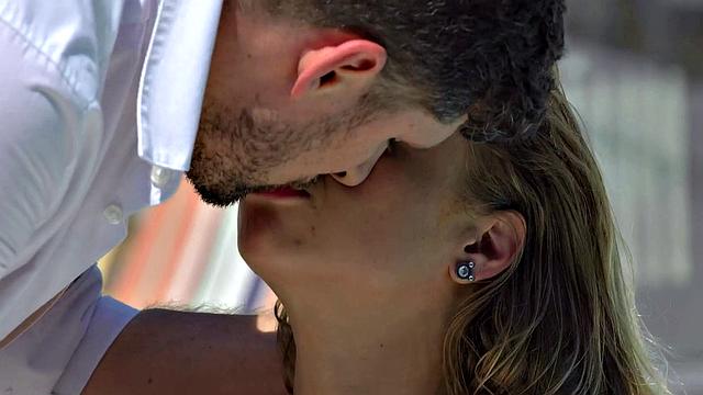 21 NATURALS - Sexy Blonde Alexa Flexy Gets Her Ass Fucked Hard!