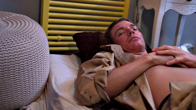 Big boobs babe rides and gets licked in hostel three-way