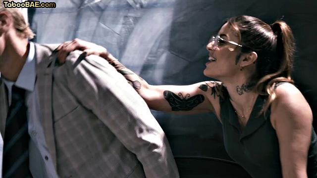 Cockhungry babe fucked in classroom