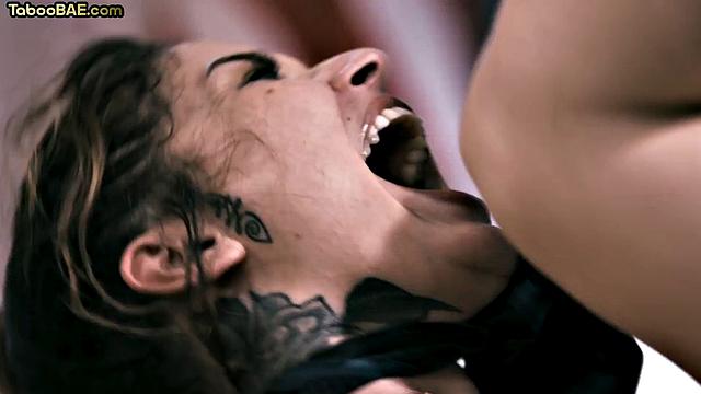 Cockhungry babe fucked in classroom