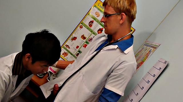Asian college twink fucked in doctor 3way till cumshot