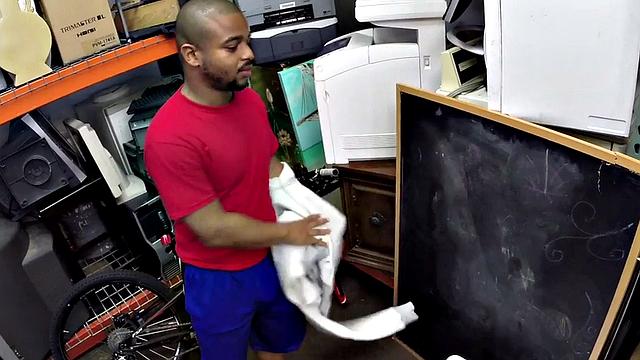 Black pawnshop bottomed in stockroom 3some by owners