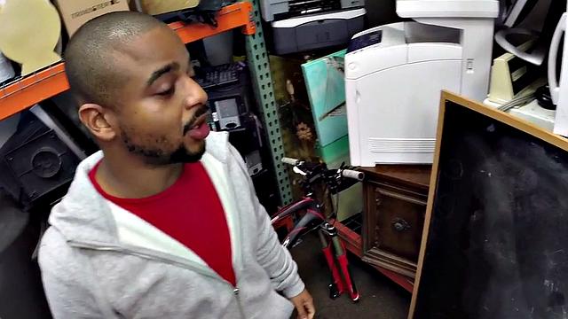 Black pawnshop bottomed in stockroom 3some by owners