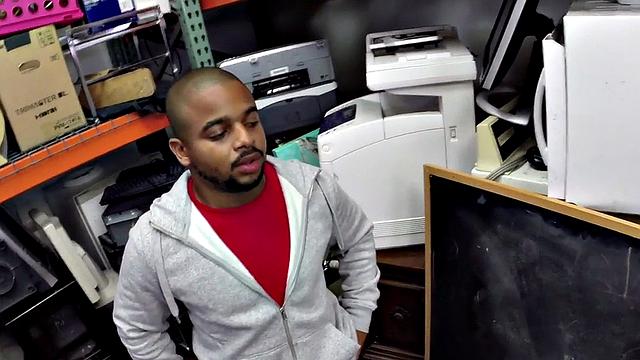 Black pawnshop bottomed in stockroom 3some by owners